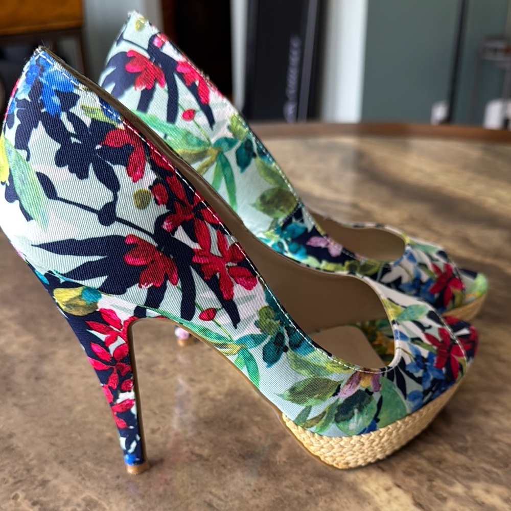 Apt. 9 Blue and Green Heels with Floral Design